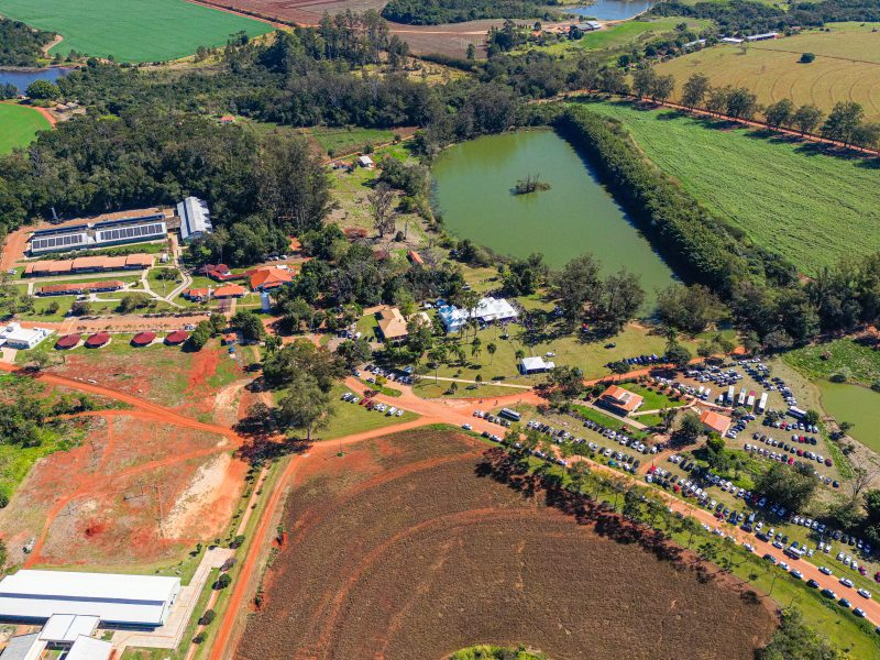23.07.2024 -Cerimônia de celebração dos 10 anos de atividades do Campus Lagoa do Sino da UFSCar e anúncios de investimentos do Ministério da Educação, no Campus Lagoa do Sino da Universidade Federal de São Carlos (UFSCar). Buri - SP.

 

Foto: Ricardo Stuckert / PR